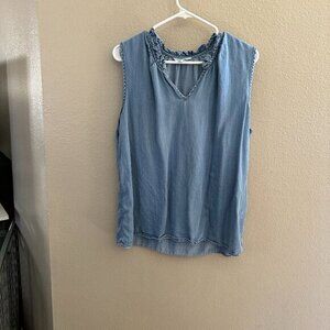 Time‎ & Tru Blue Sleeveless Blouse  Size X-Large